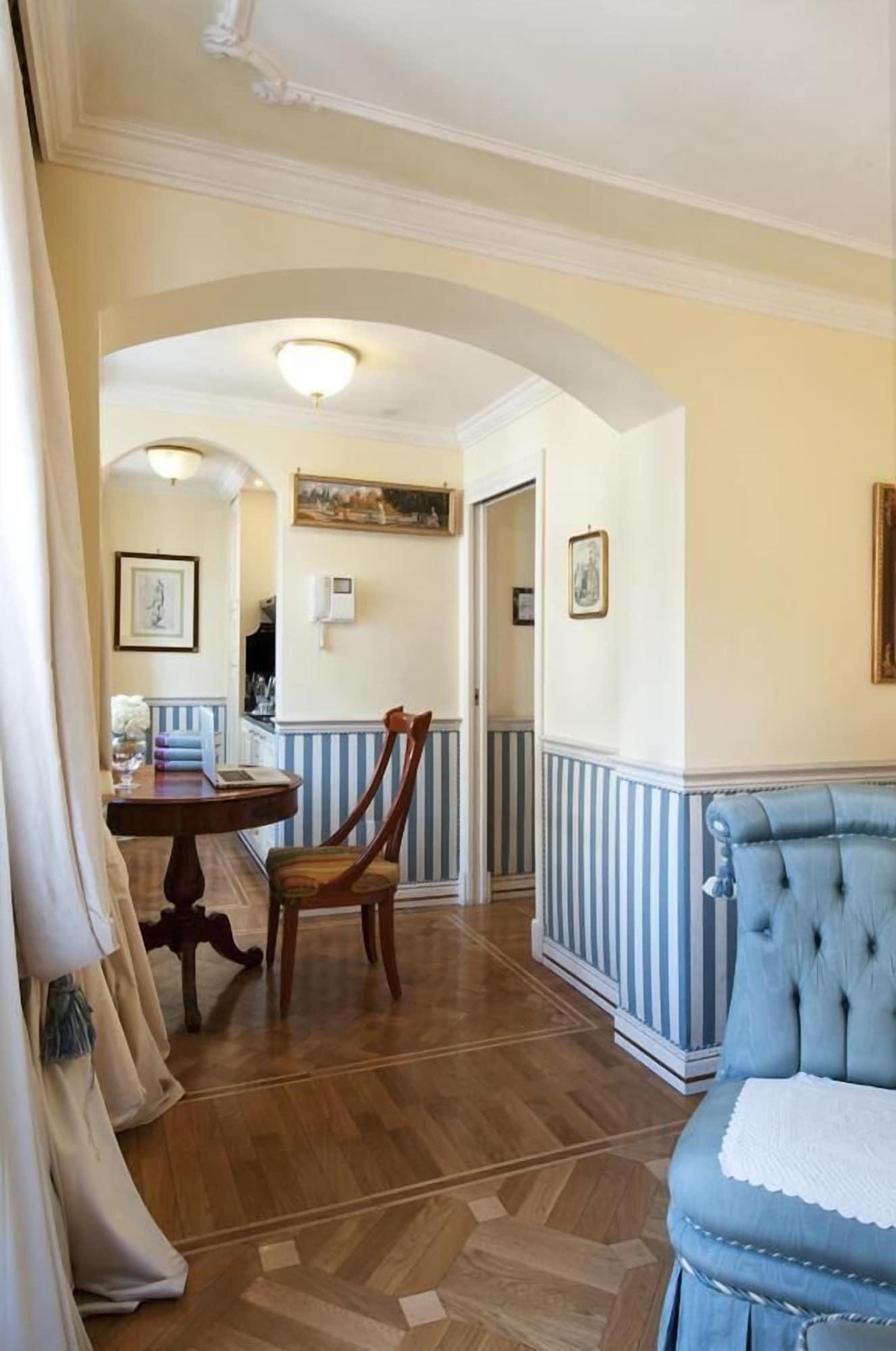 Petit Palais Hotel De Charme Milano Esterno foto